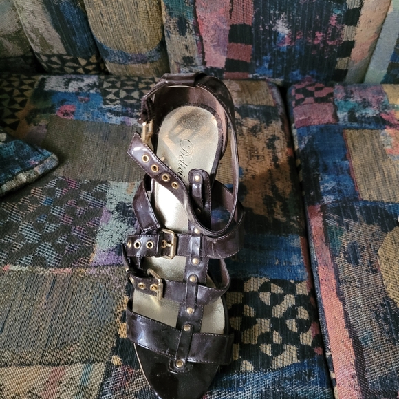 HIGH HEELS SANDALS - Picture 3 of 3